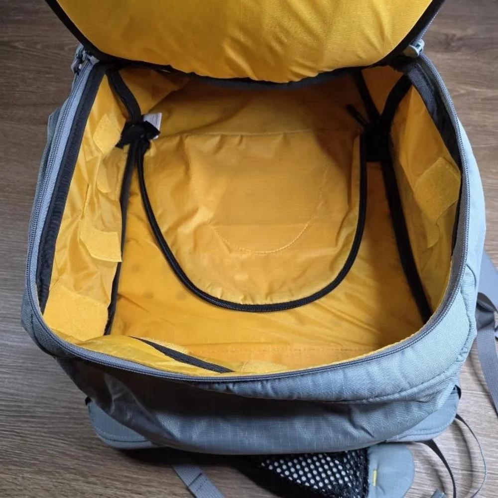 KATA Bumblebee UL-222 Camera Backpack Gray DSLR 17